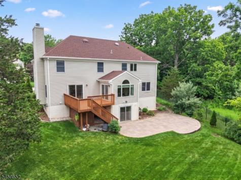 6 Chaucer Drive Clinton NJ 08801