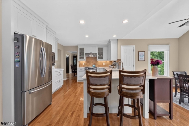 6 Chaucer Drive Clinton NJ 08801