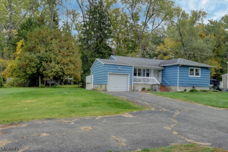 66 De Hart Street Lincoln Park NJ 07035