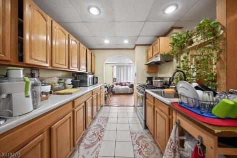 78 Cleveland Street Belleville NJ 07109