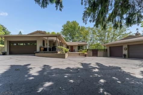 219 W Valley Brook Road Washington NJ 07830