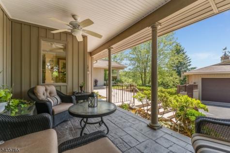 219 W Valley Brook Road Washington NJ 07830