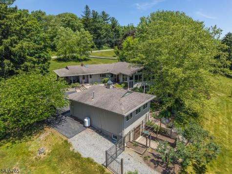 219 W Valley Brook Road Washington NJ 07830