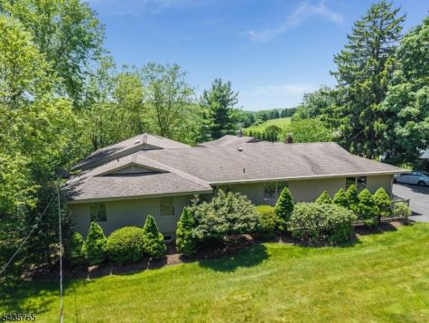 219 W Valley Brook Road Washington NJ 07830
