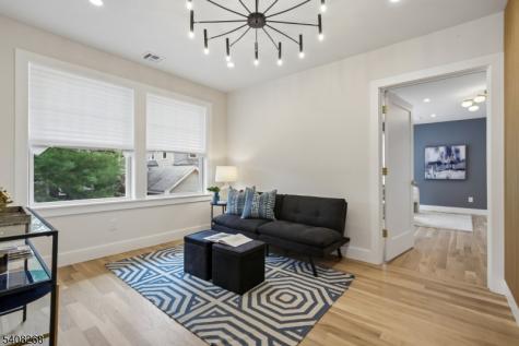 108 Baker Street Maplewood NJ 07040