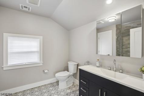 108 Baker Street Maplewood NJ 07040
