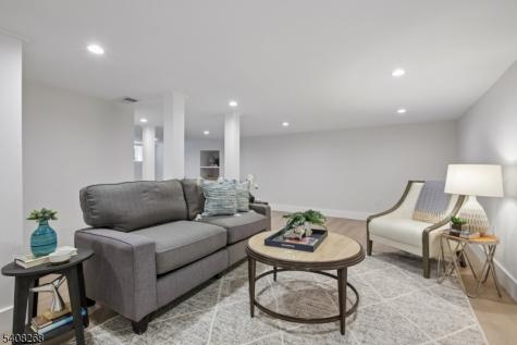 108 Baker Street Maplewood NJ 07040