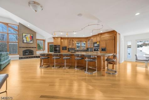 72 Stony Brook Road Montville NJ 07045