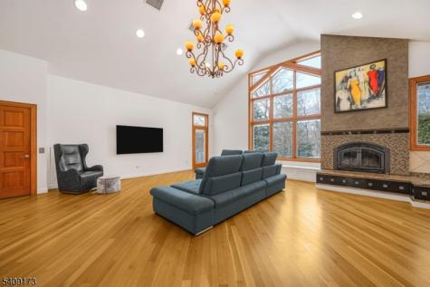 72 Stony Brook Road Montville NJ 07045