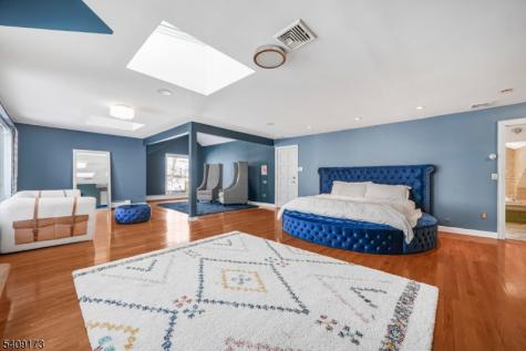 72 Stony Brook Road Montville NJ 07045