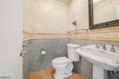 72 Stony Brook Road Montville NJ 07045