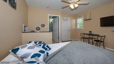178 Jackson Avenue Rutherford NJ 07070