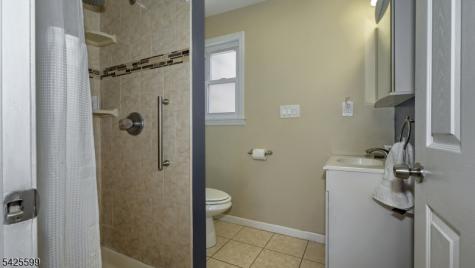 178 Jackson Avenue Rutherford NJ 07070