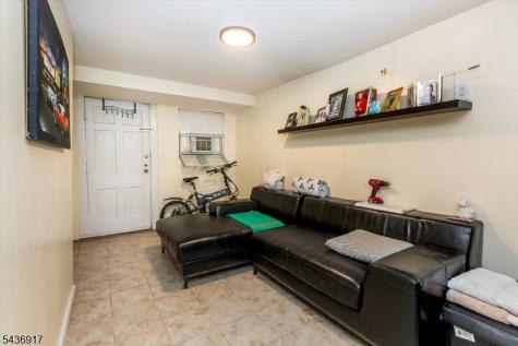 200 Washington Avenue Clifton NJ 07011