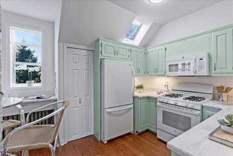 74 Porter Place Montclair NJ 07042