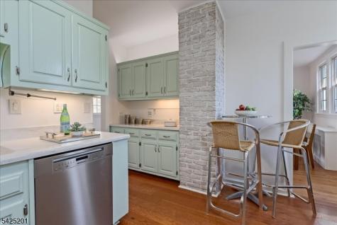 74 Porter Place Montclair NJ 07042