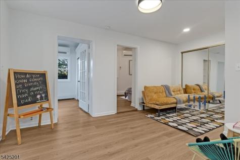 74 Porter Place Montclair NJ 07042