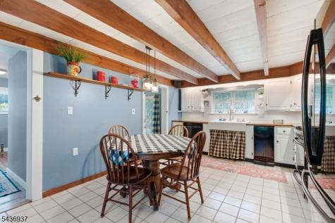 60 Pleasant Run Road Readington NJ 08822