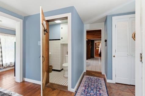 60 Pleasant Run Road Readington NJ 08822