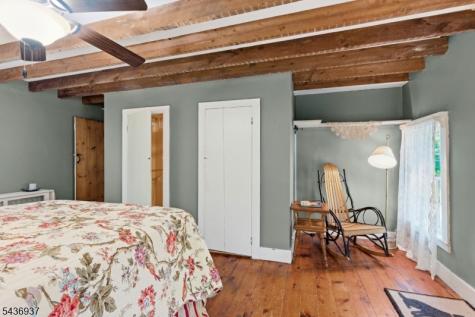 60 Pleasant Run Road Readington NJ 08822