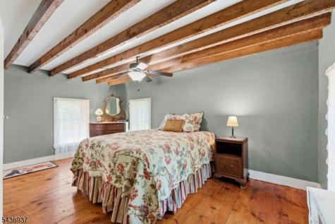 60 Pleasant Run Road Readington NJ 08822