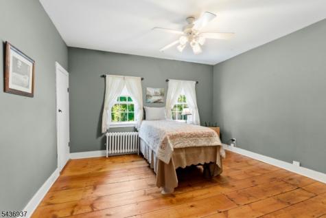 60 Pleasant Run Road Readington NJ 08822