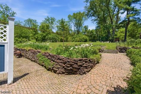 60 Pleasant Run Road Readington NJ 08822