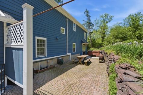 60 Pleasant Run Road Readington NJ 08822