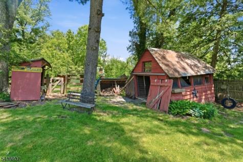 60 Pleasant Run Road Readington NJ 08822