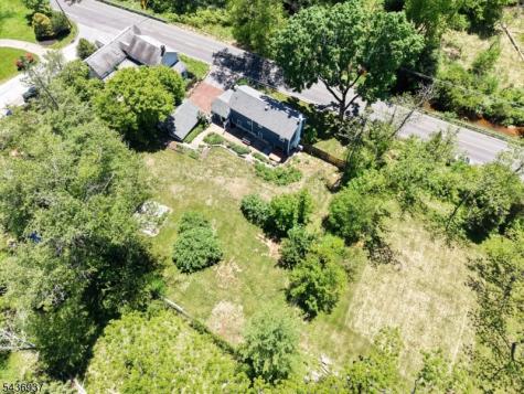 60 Pleasant Run Road Readington NJ 08822