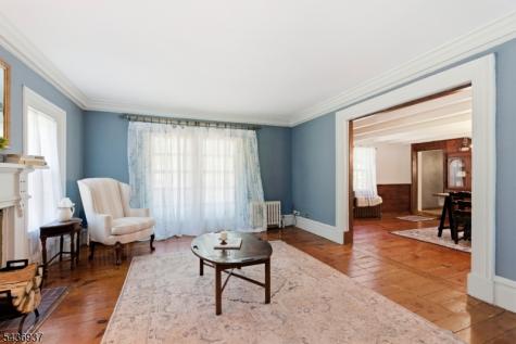 60 Pleasant Run Road Readington NJ 08822
