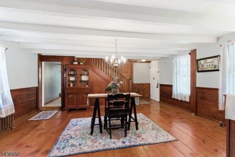 60 Pleasant Run Road Readington NJ 08822