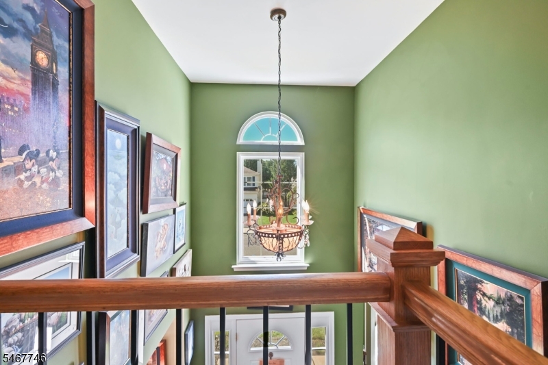 52 Diamond Lane Howell NJ 07731