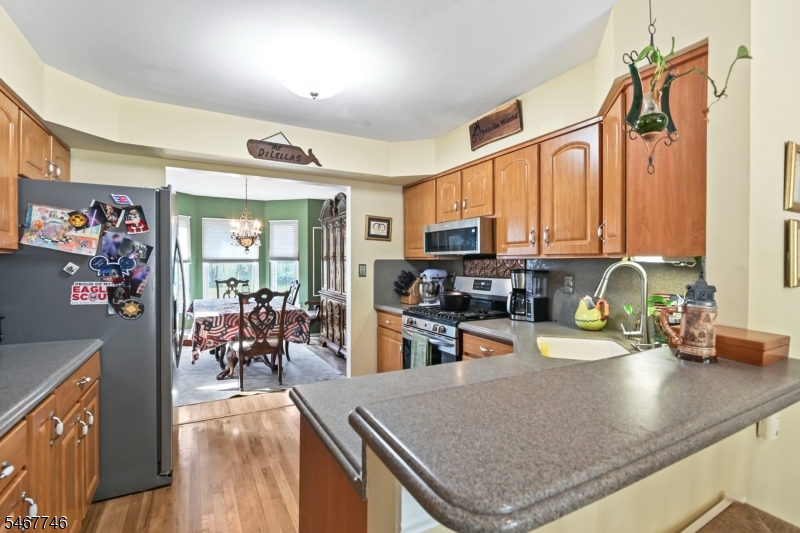 52 Diamond Lane Howell NJ 07731