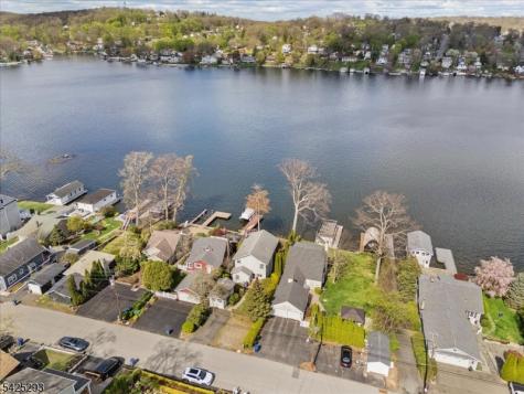 45 W Bertrand Road Mount Arlington NJ 07856