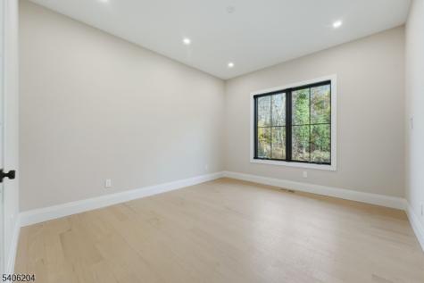 121 Engle Street Cresskill NJ 07626