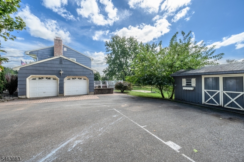 6 Emery Drive Readington NJ 08889