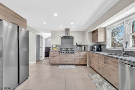 318 Daniel Street Rockaway NJ 07801
