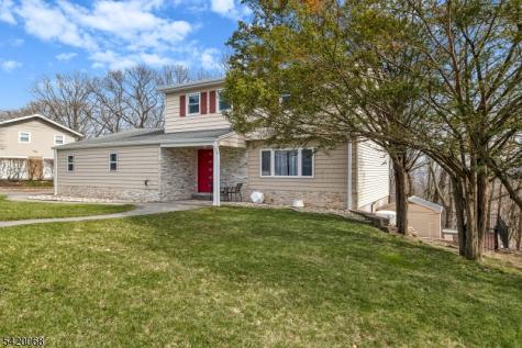 318 Daniel Street Rockaway NJ 07801