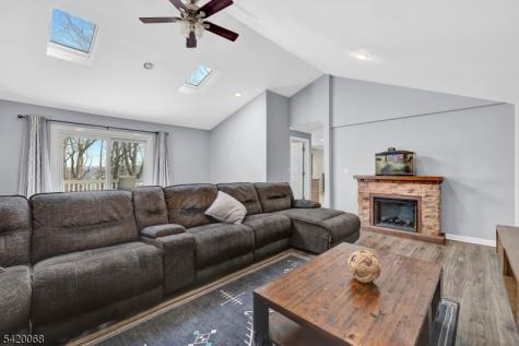 318 Daniel Street Rockaway NJ 07801