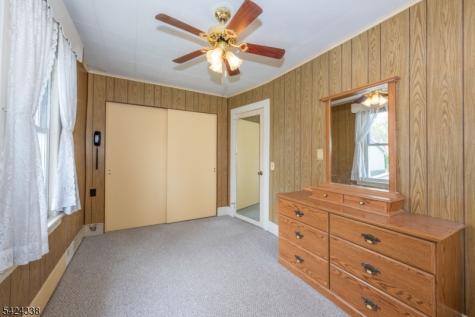 11 Oak Grove Road Caldwell Boro NJ 07006