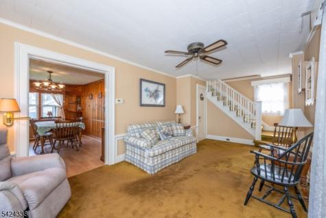 11 Oak Grove Road Caldwell Boro NJ 07006