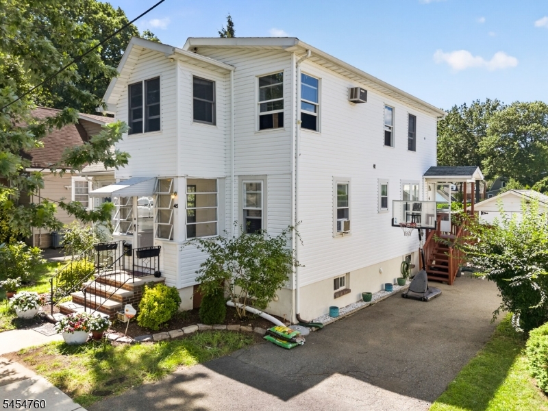 45 Main Terrace Bloomfield NJ 07003