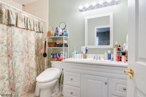 36 Harrison Street Nutley NJ 07110