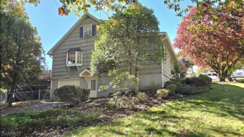 11 Cresthill Road Verona NJ 07044