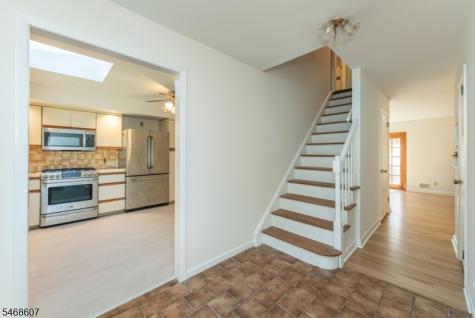 11 Cresthill Road Verona NJ 07044