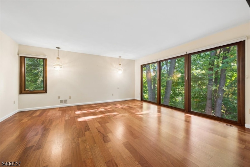 14 Sylvan Way Morris NJ 07960