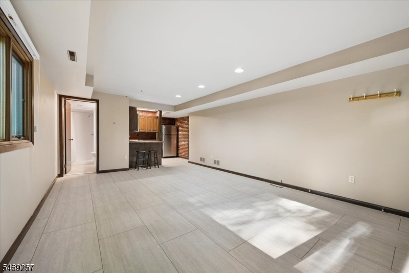 14 Sylvan Way Morris NJ 07960