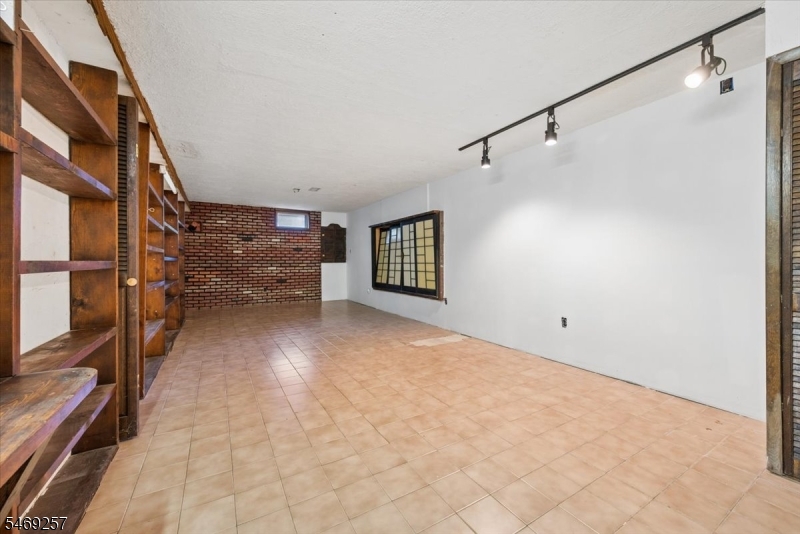 14 Sylvan Way Morris NJ 07960