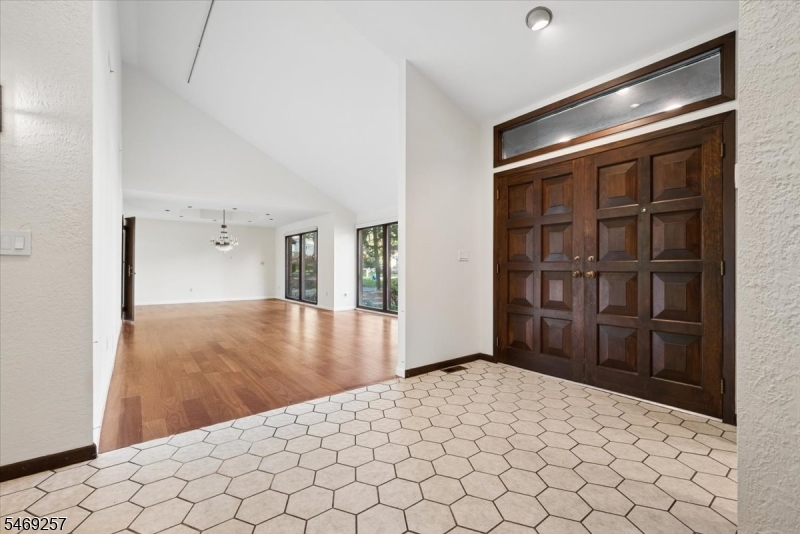14 Sylvan Way Morris NJ 07960